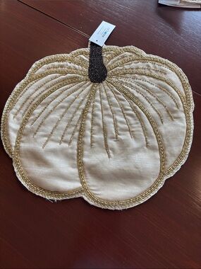 At Home Hand Beaded Placemat,Pumpkin,Autumn Harvest,Fall,Thanksgiving,elegant